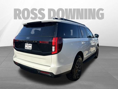 Used 2025 Ford Expedition Tremor AWD/4WD image 4