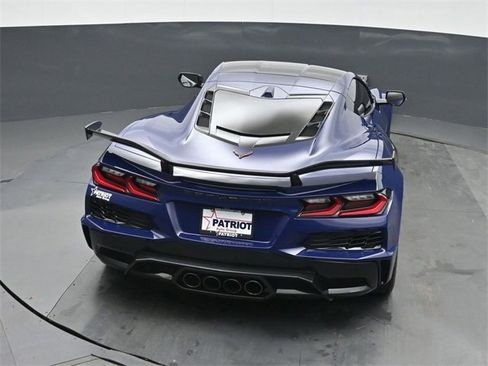Used 2025 Chevrolet Corvette Z06 w/ Stealth Interior Trim Package image 34