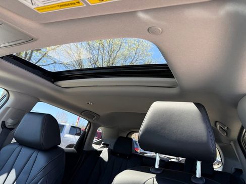 Used 2025 Acura ADX AWD image 26