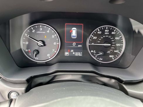 Certified 2025 Subaru Outback Premium w/ Popular Package #1A AWD/4WD image 35