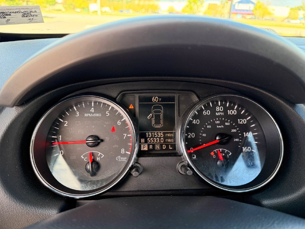 Used 2015 Nissan Rogue S w/ Convenience Package AWD/4WD image 26