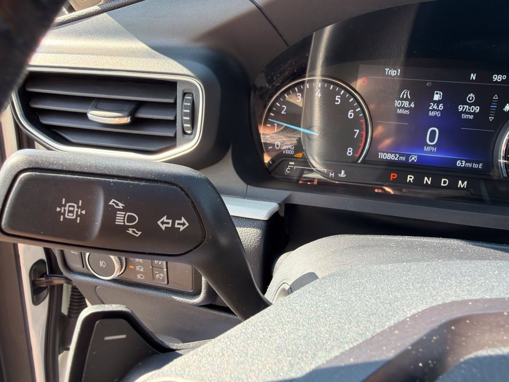 Used 2020 Ford Explorer XLT w/ Equipment Group 202A AWD/4WD image 23