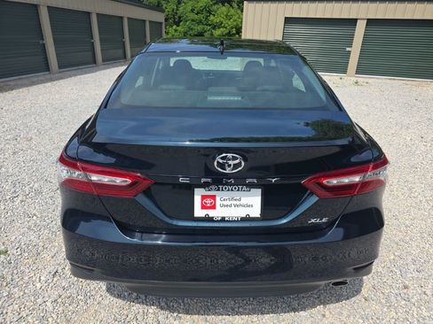 Certified 2018 Toyota Camry XLE w/ Audio Package FWD image 6