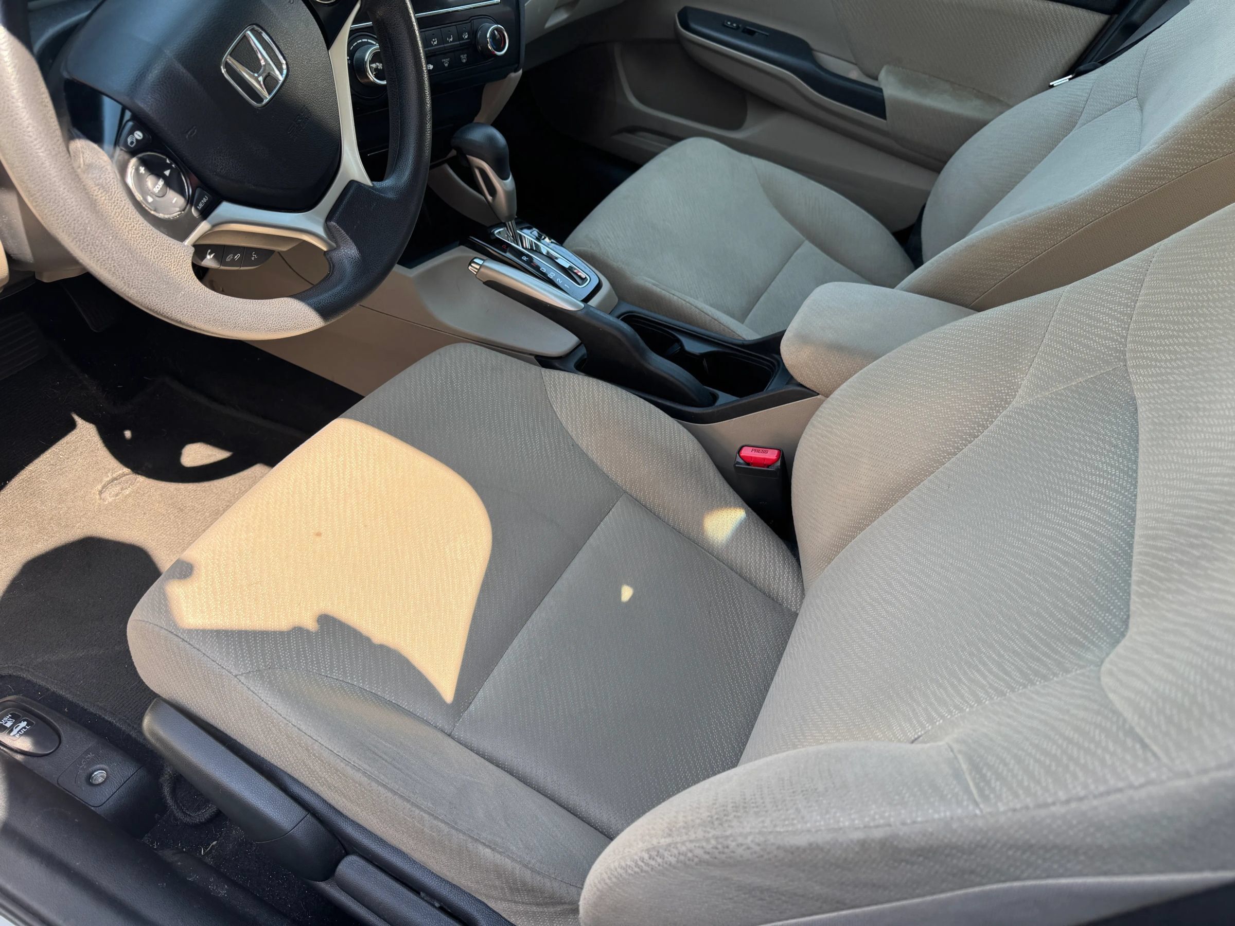 Used 2013 Honda Civic LX image 5