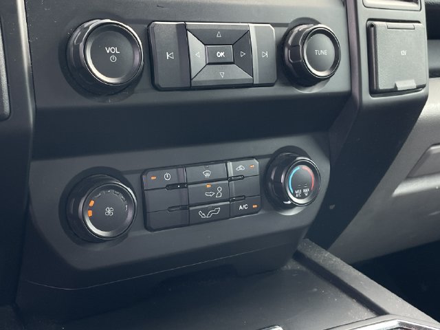Used 2019 Ford F150 XL w/ Equipment Group 101A Mid RWD image 13
