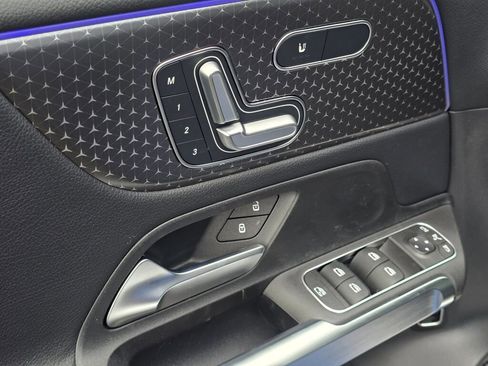 New 2026 Mercedes-Benz GLB 250 4MATIC image 36