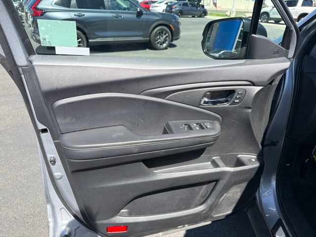Used 2024 Honda Ridgeline RTL image 18