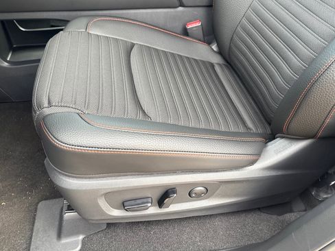 New 2026 Nissan Pathfinder Rock Creek image 19