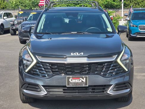 Used 2023 Kia Sportage EX w/ EX Premium Package AWD/4WD image 2