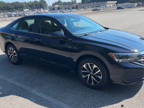 Used 2024 Volkswagen Jetta S image 13