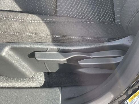 New 2026 Chevrolet Equinox LT w/ Safety and Technology Package AWD/4WD image 14