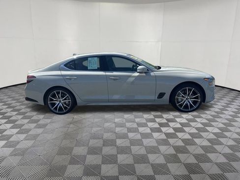 Used 2025 Genesis G70 2.5T AWD/4WD image 2