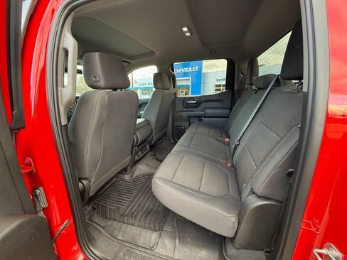 Certified 2019 Chevrolet Silverado 1500 Custom Trail Boss w/ Custom Convenience Package image 23