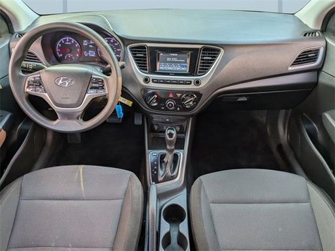 Used 2018 Hyundai Accent SE image 13