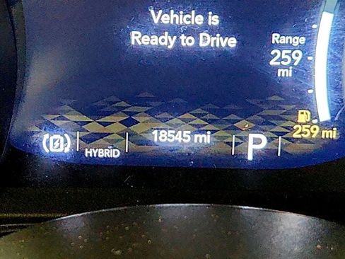 Used 2025 Jeep Wrangler Unlimited Sahara AWD/4WD image 14