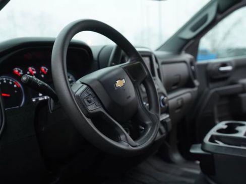 Used 2023 Chevrolet Silverado 1500 Custom image 25