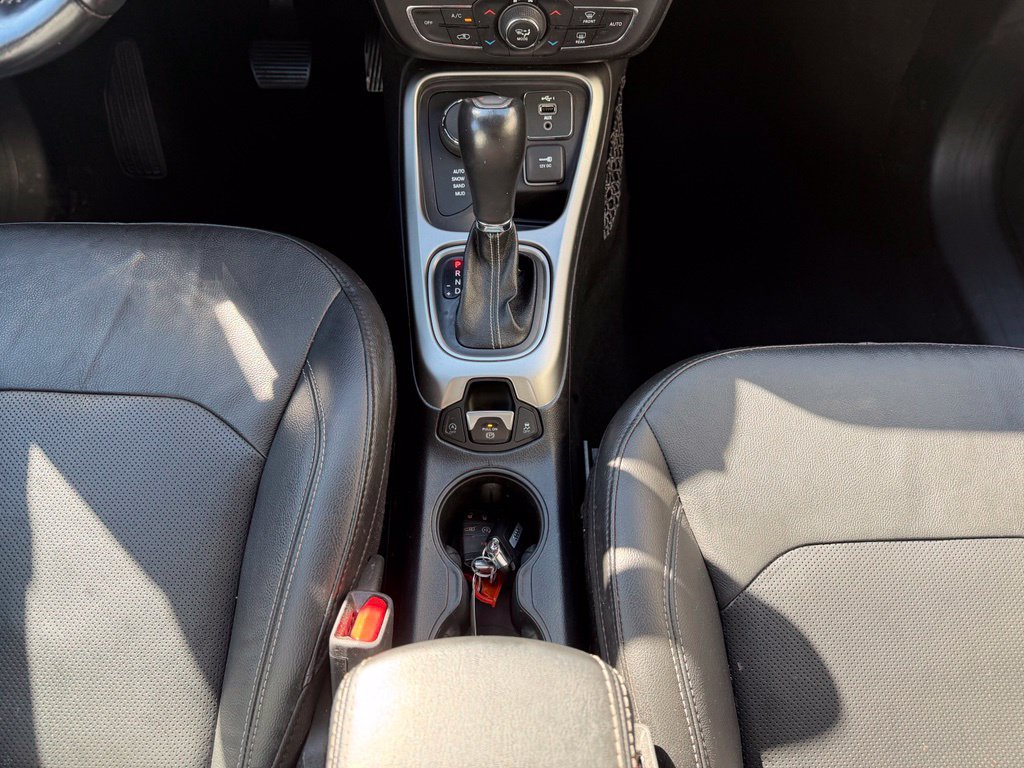 Used 2021 Jeep Compass Latitude AWD/4WD image 18
