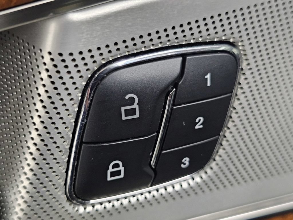 Used 2019 Lincoln Nautilus Reserve w/ Ultimate Package AWD/4WD image 30