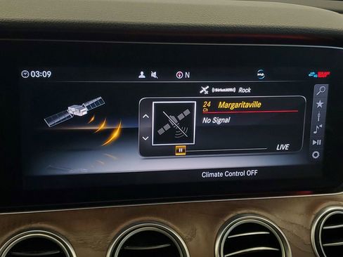 Used 2020 Mercedes-Benz E 350 E 350 image 20