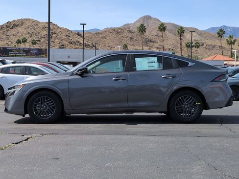 New 2026 Nissan Sentra SV w/ Floor Mat Package FWD image 3