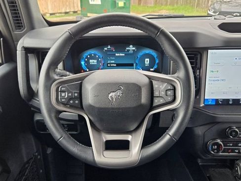 Used 2025 Ford Bronco Big Bend image 23