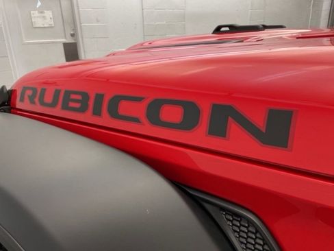 New 2025 Jeep Gladiator Rubicon w/ Safety Group image 9