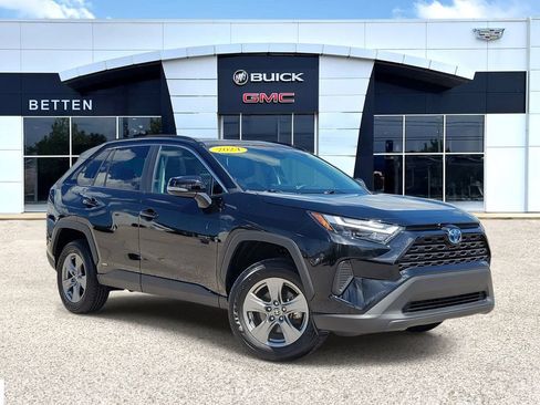 Used 2024 Toyota RAV4 XLE w/ Convenience Package AWD/4WD image 1