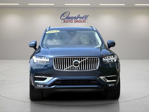 Certified 2024 Volvo XC90 B6 Ultimate w/ Protection Package Premier AWD/4WD image 9