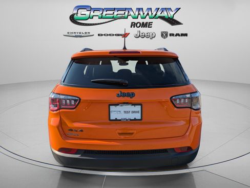 New 2026 Jeep Compass Latitude w/ Sun and Sound Group AWD/4WD image 6