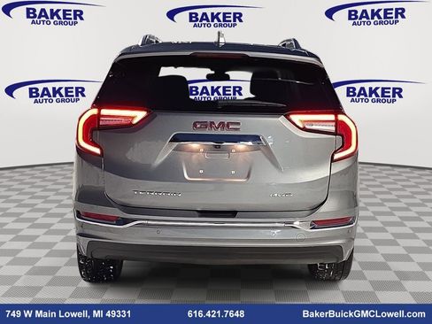 Used 2023 GMC Terrain Denali image 6