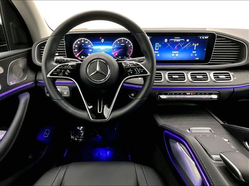 Used 2026 Mercedes-Benz GLE 450 4MATIC image 4