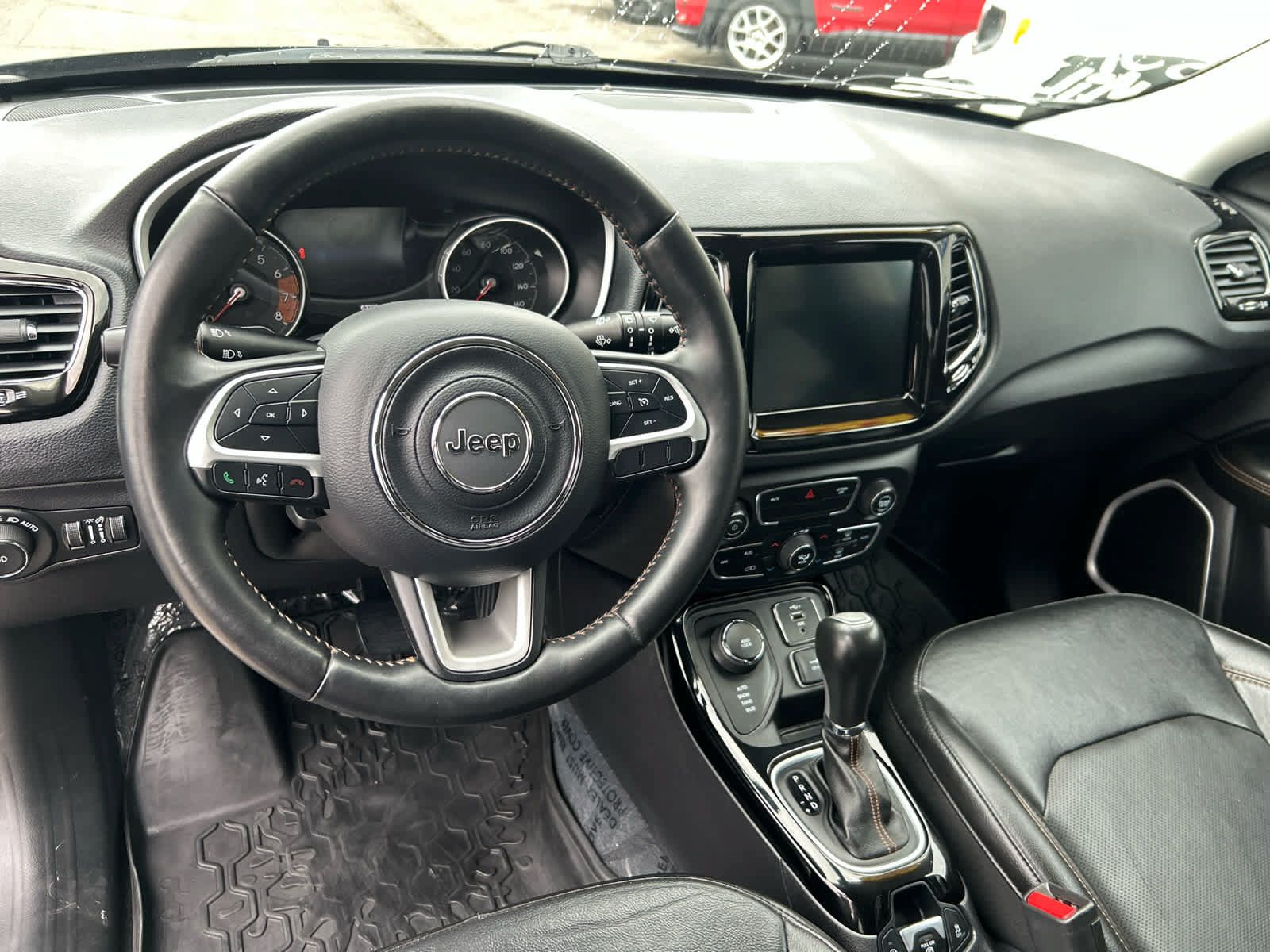 Used 2019 Jeep Compass Limited AWD/4WD image 14
