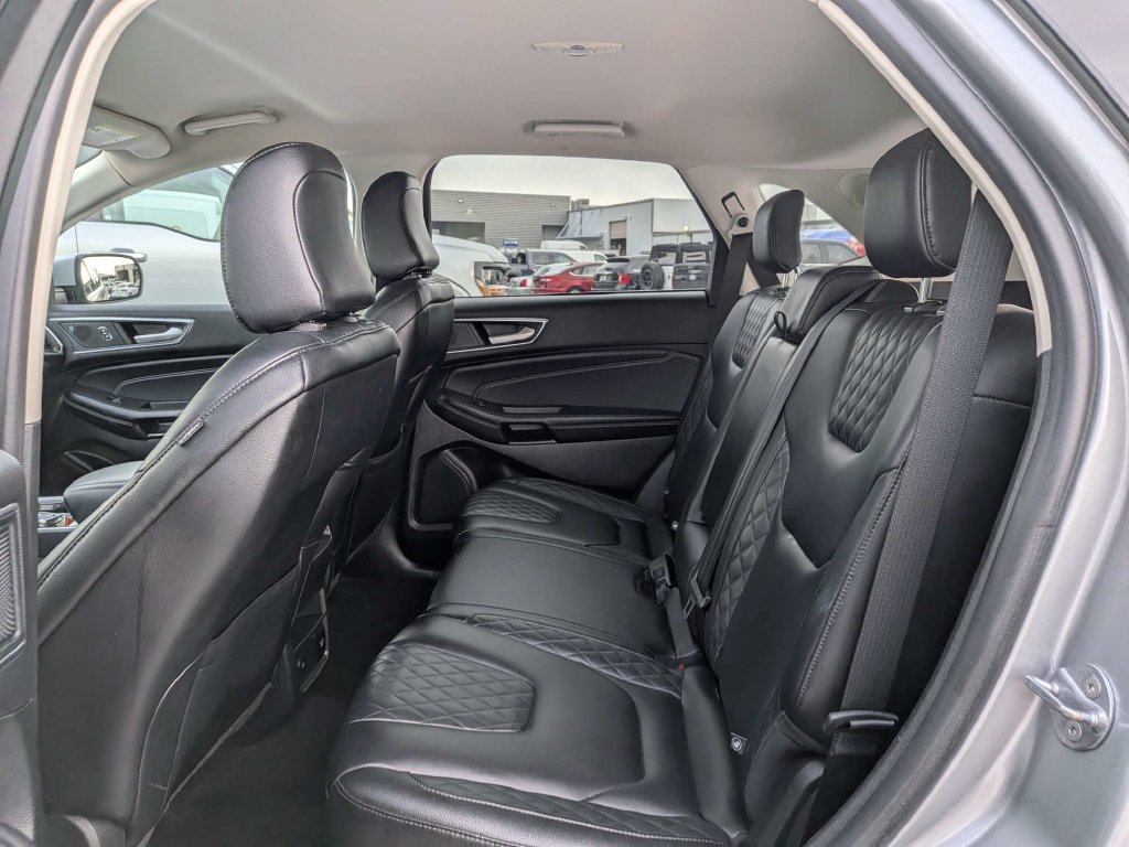 Certified 2024 Ford Edge Titanium AWD/4WD image 14