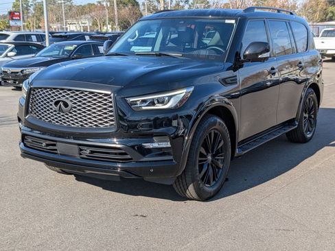 Used 2023 INFINITI QX80 Luxe w/ Cargo Package image 7
