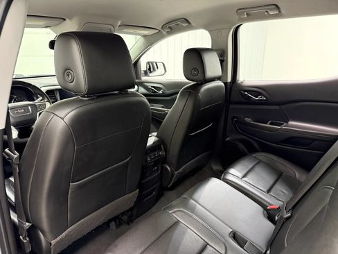 Used 2020 GMC Acadia SLT AWD/4WD image 16