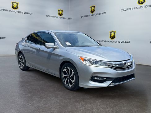 Used 2017 Honda Accord EX-L image 7