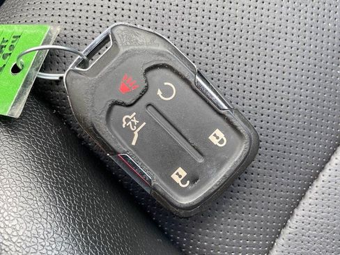 Used 2024 GMC Terrain SLT image 51