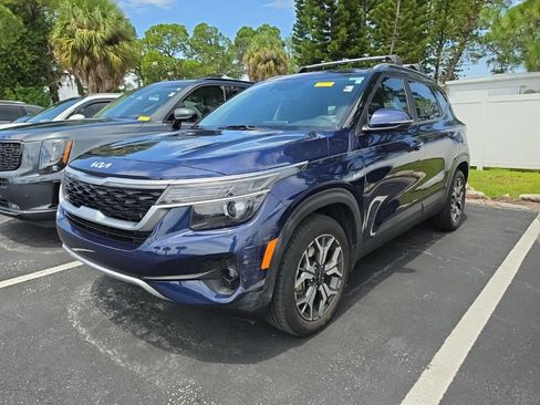 Certified 2023 Kia Seltos EX AWD/4WD image 6