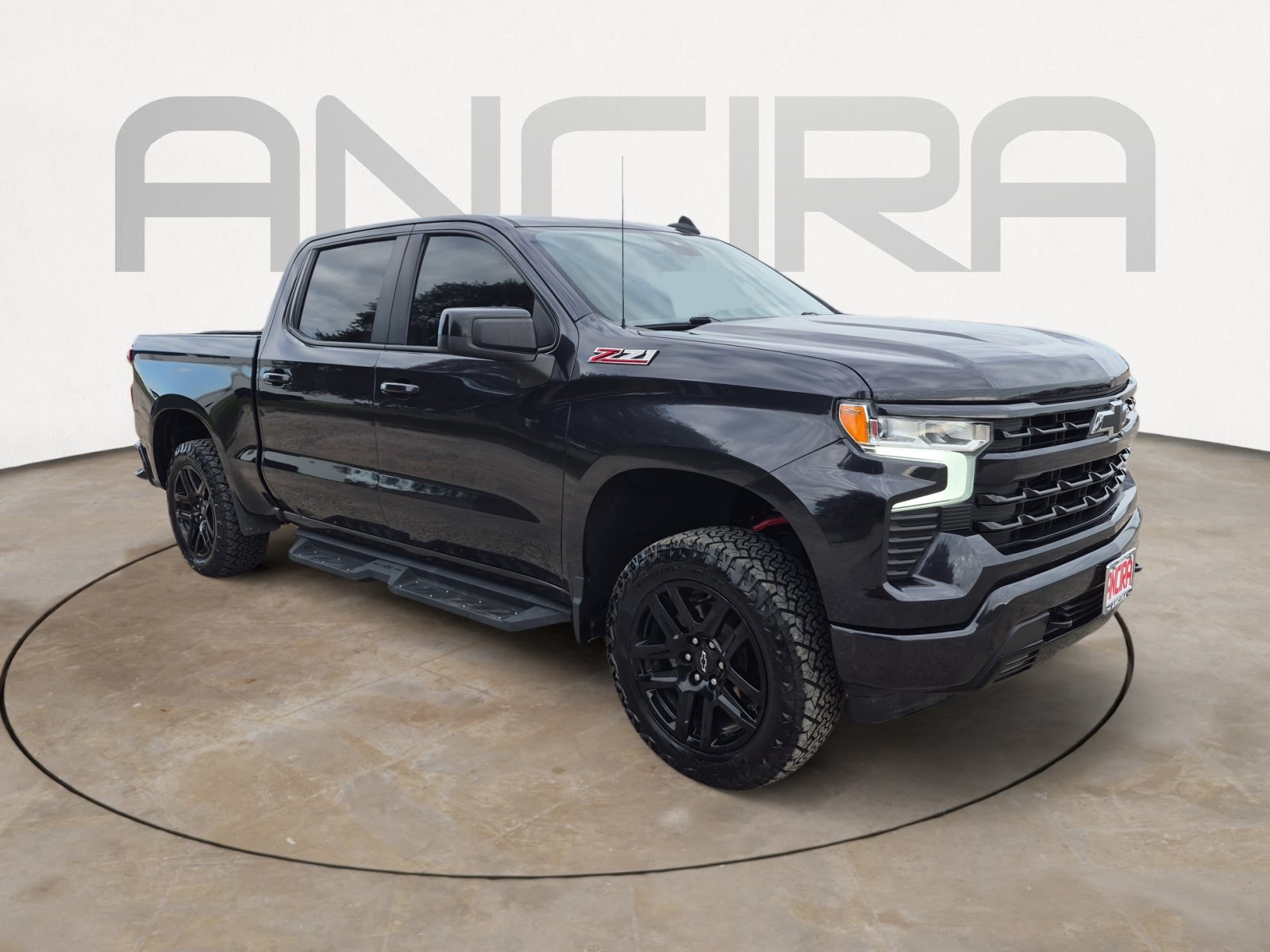 Used 2023 Chevrolet Silverado 1500 RST w/ Z71 Off-Road Package AWD/4WD image 5