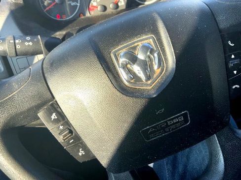 Used 2018 RAM ProMaster 1500 w/ Interior Convenience Group image 18