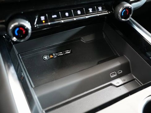 New 2025 Chevrolet Tahoe Premier w/ Sun And Tow Package image 29