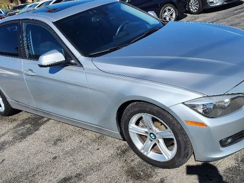 Used 2013 BMW 328i I SULEV image 2