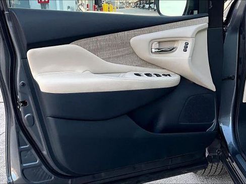 Certified 2024 Nissan Murano SL image 21