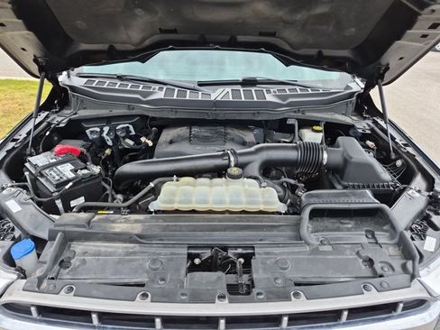 Used 2022 Ford F150 Lariat w/ Equipment Group 502A High AWD/4WD image 22