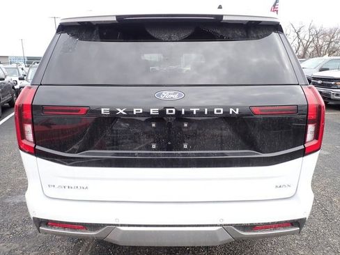 Certified 2025 Ford Expedition Max Platinum image 7