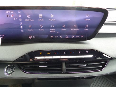 Used 2026 Buick Enclave Preferred w/ Power Package AWD/4WD image 47