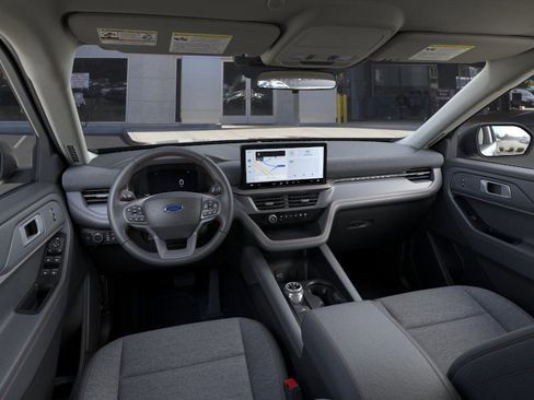 New 2026 Ford Explorer Active RWD image 10