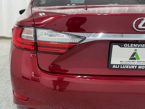 Used 2018 Lexus ES 350 ES 350 Sedan 4D image 34
