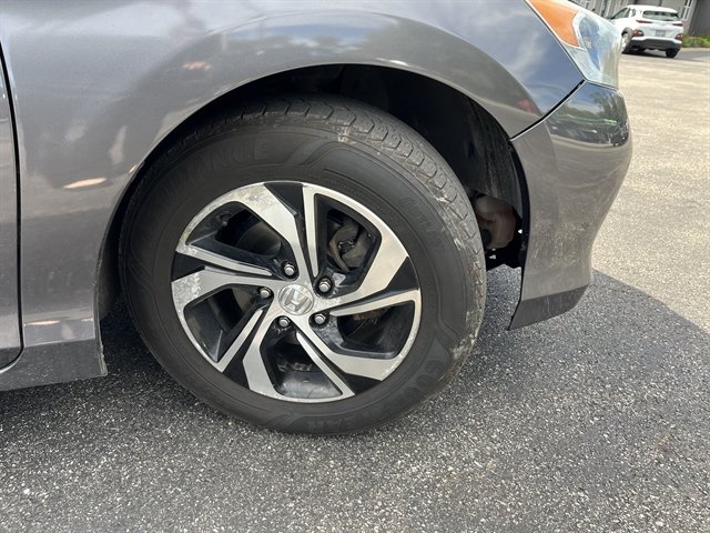 Used 2016 Honda Accord LX image 4