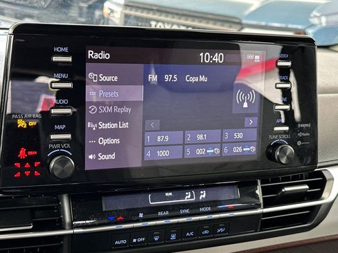 Certified 2023 Toyota Sienna LE FWD image 20